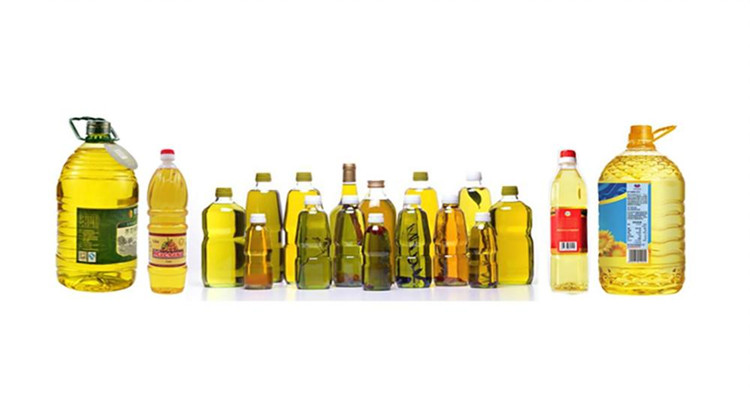 Factory-Plastic-Bottle-Corn-Oil-Filling-Line (Application picture)